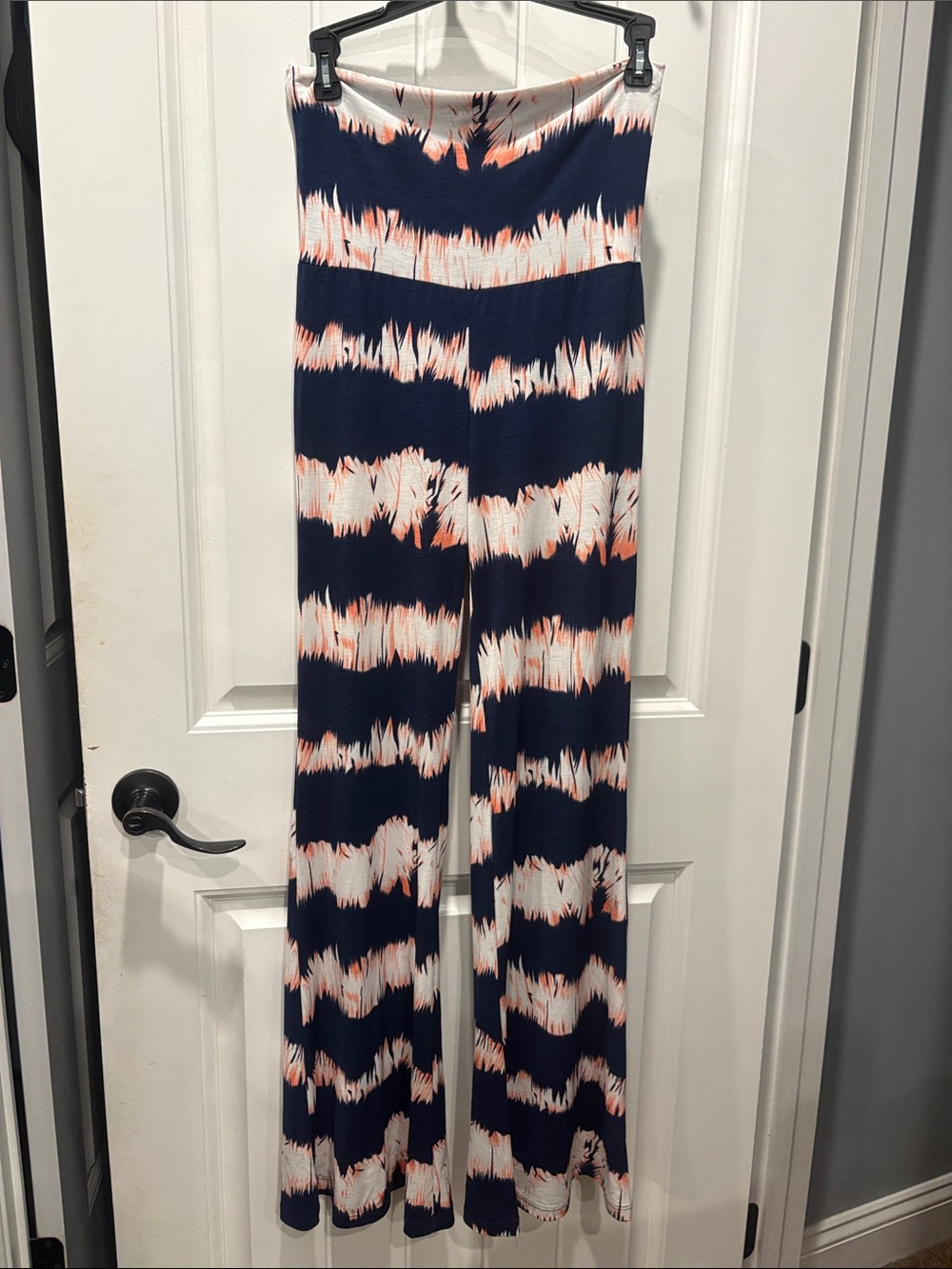 high-waisted, wide-leg palazzo Striped Wide-Leg  Pants in Navy, White & Coral